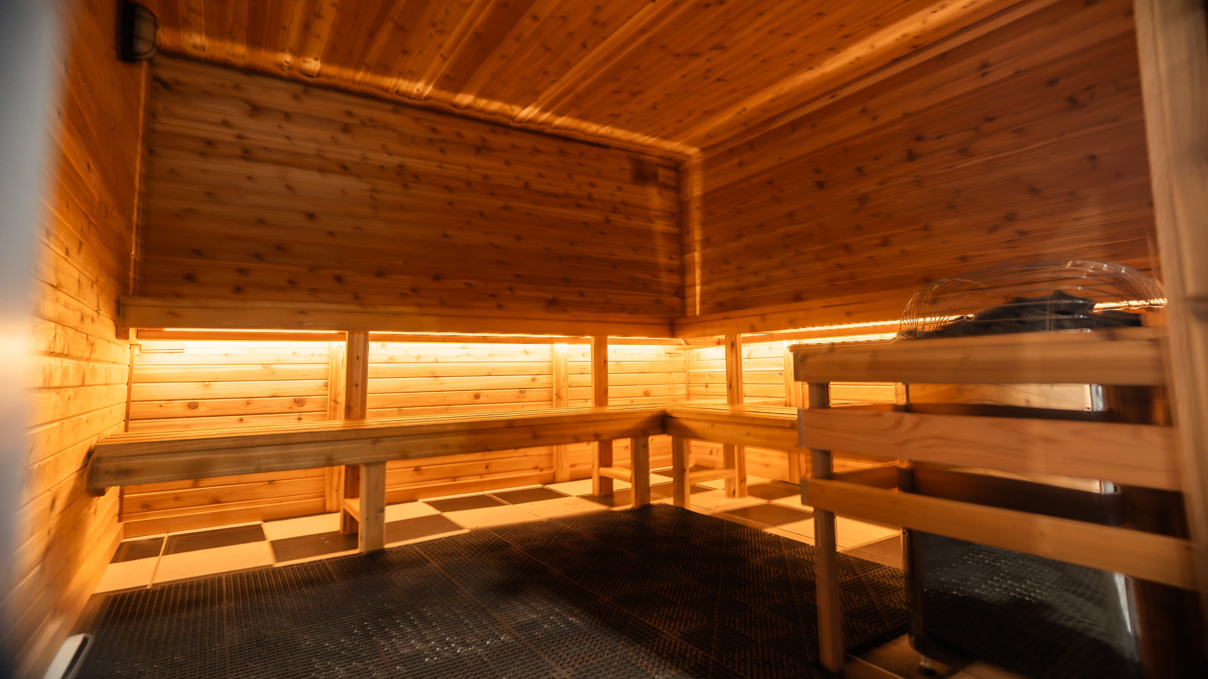 Sauna and recovery amenities at Indy City Barbell